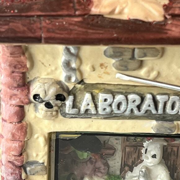 Halloween Village Lighted Laboratory Witches Brew Mummy Haunted House Ceramic - Picture 9 of 16